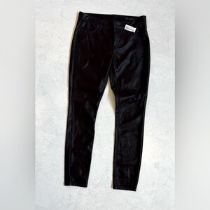 BlankNYC Faux Suede Skinny Jeans. Dark Brown. Size 29